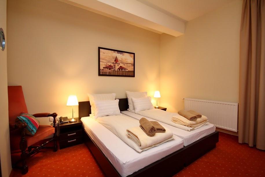 Vila Palic Hotel ภายนอก รูปภาพ